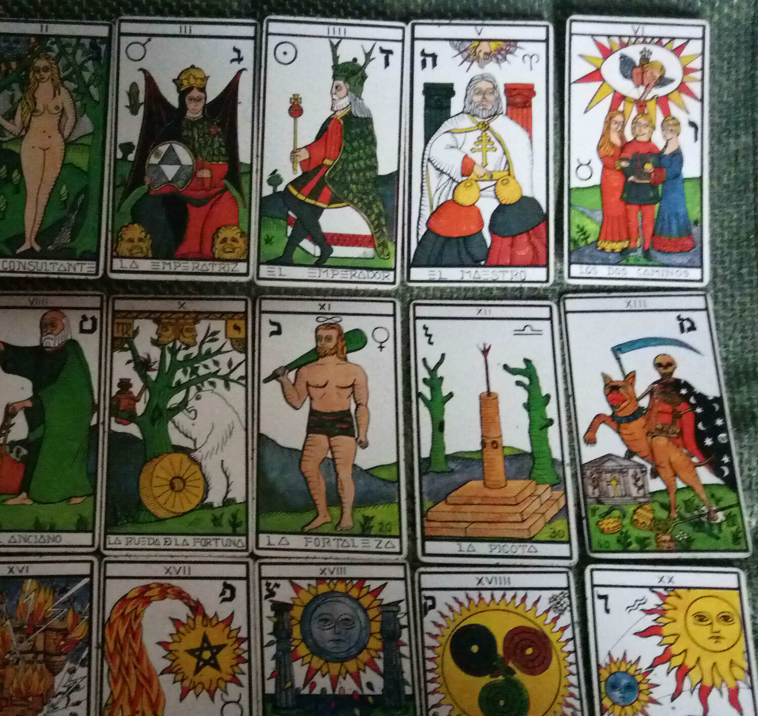 Гадание онлайн гадание на картах таро